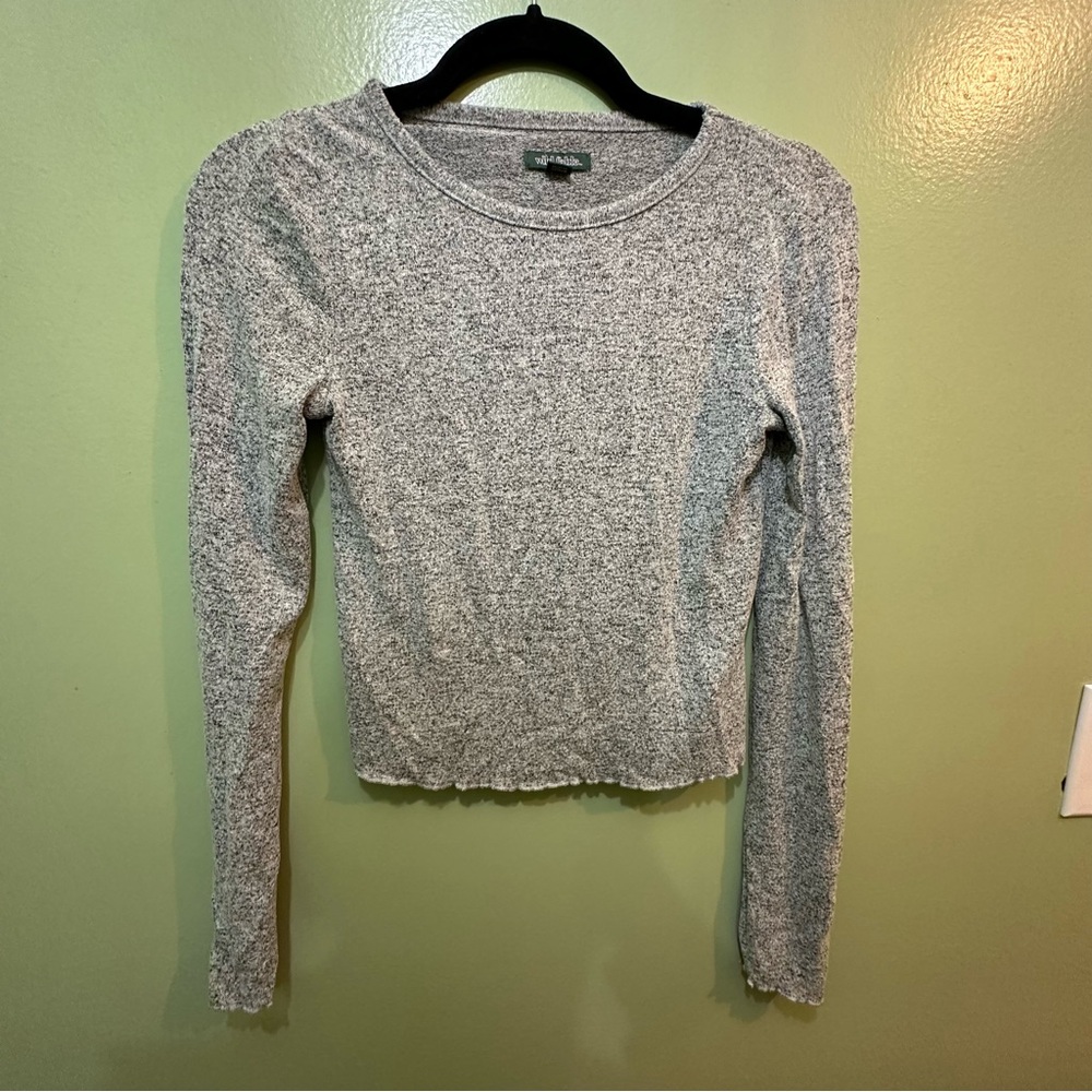 Women’s Wild Fable Heathered Gray Long Sleeve Top